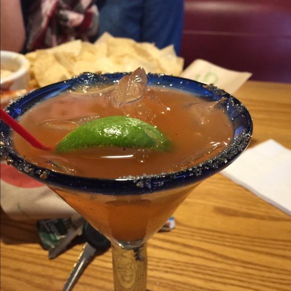 Meet your Posher, Sandra - Picture 1 of 1